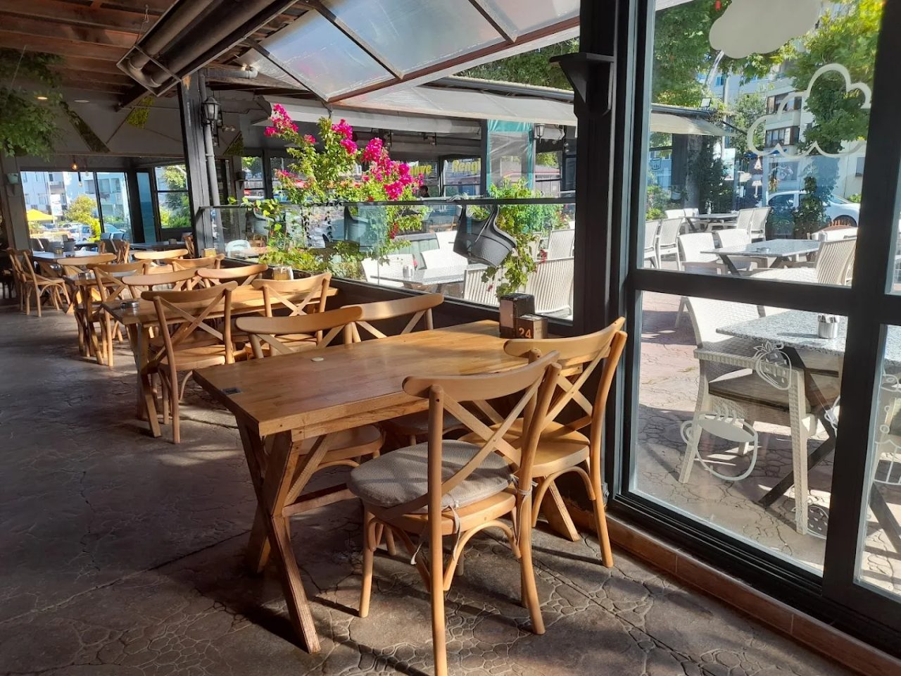 Bahçe Cafe — fotoğraf 7