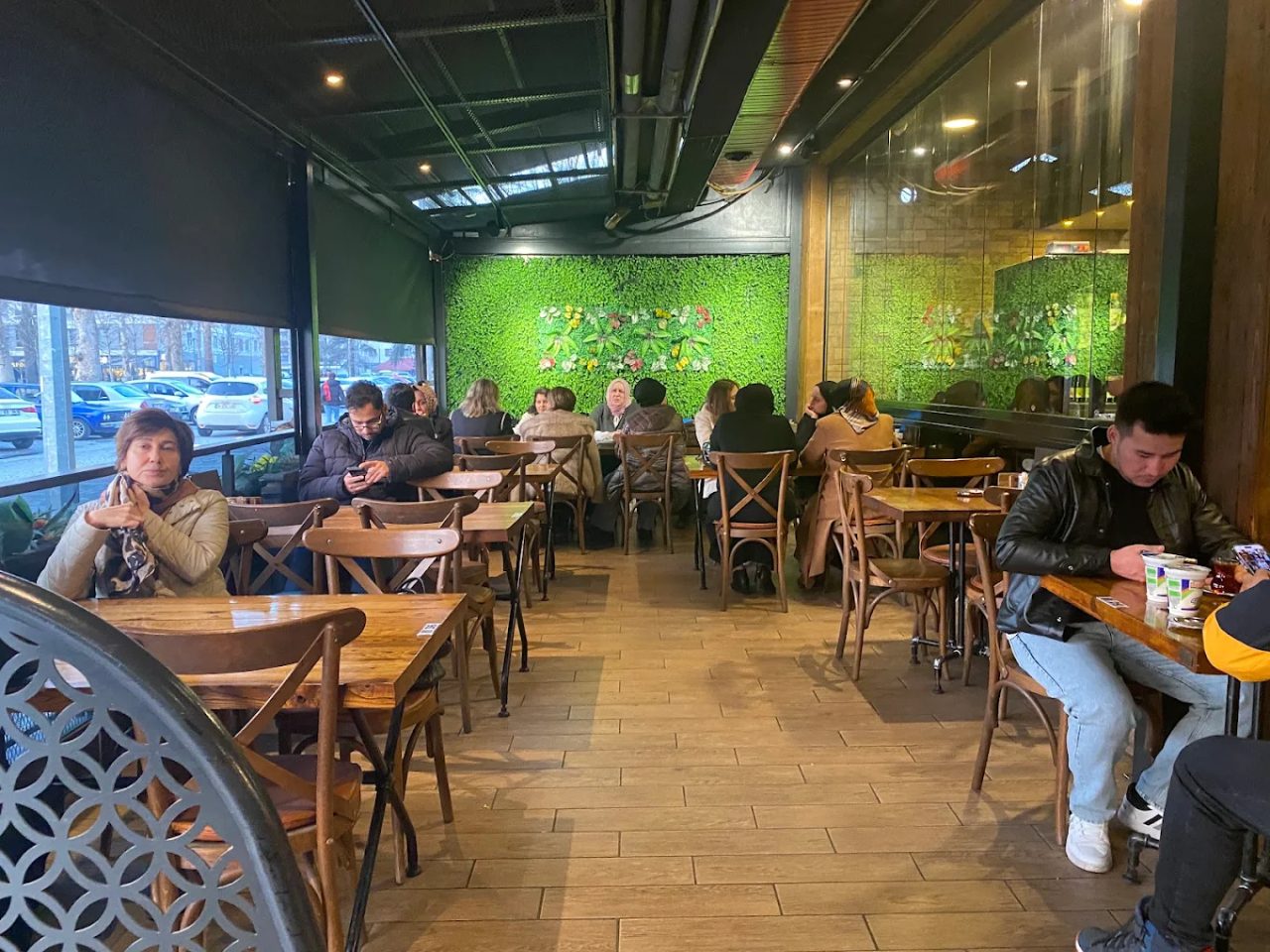 Cihat Burger — fotoğraf 3