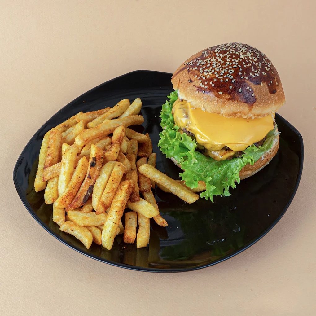 Kasırga Burger — fotoğraf 2