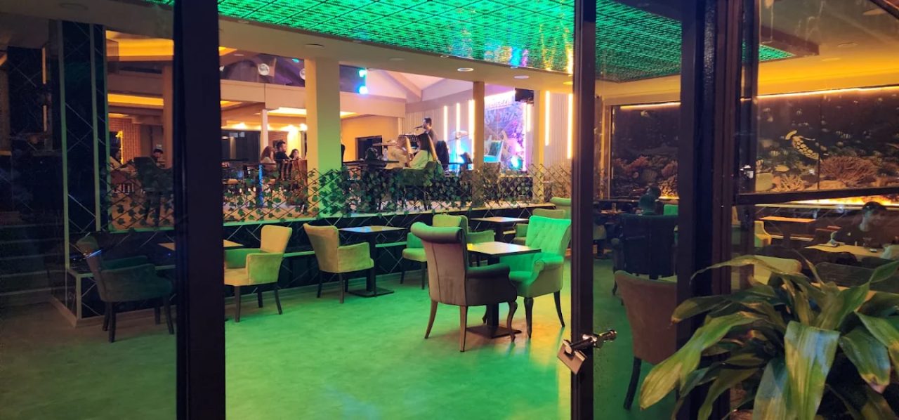 Medcezir Bistro — fotoğraf 1